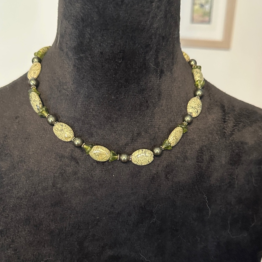 Elegant Green Beaded Necklace
